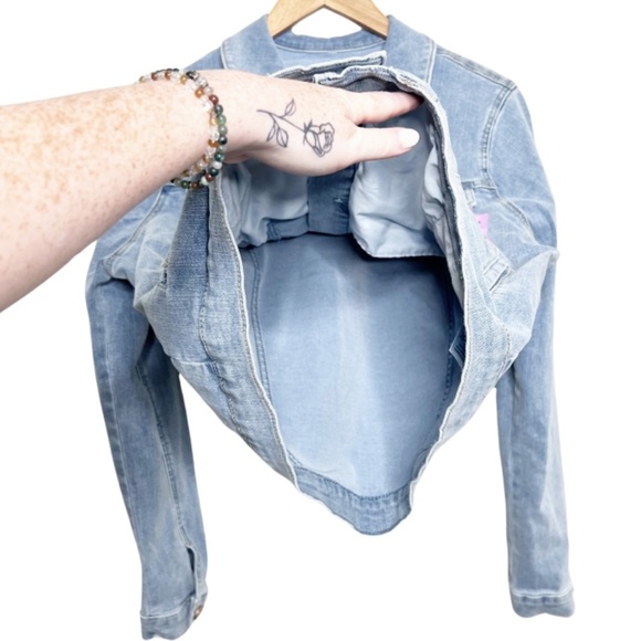 New with Tag Seven Ladies Wembley Wash Blue Button Down Modern Denim Jean Jacket - Picture 7 of 16